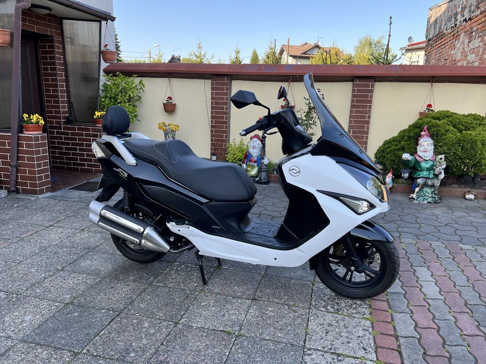 Skuter Dealim 125 S3 - znikomy przebieg