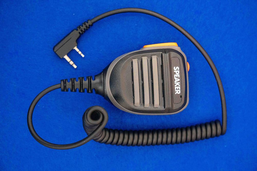 Microfone PTT para radio Walkie Talkie Bintilk, novo na embalagem.