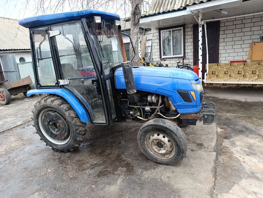 Продам трактор 40 к.с. повнопривідний