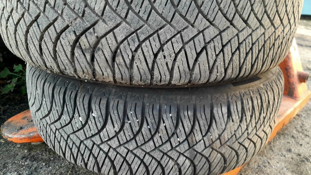 Felgi 5x100 opony całoroczne 195/65R15 wielosezon 2022