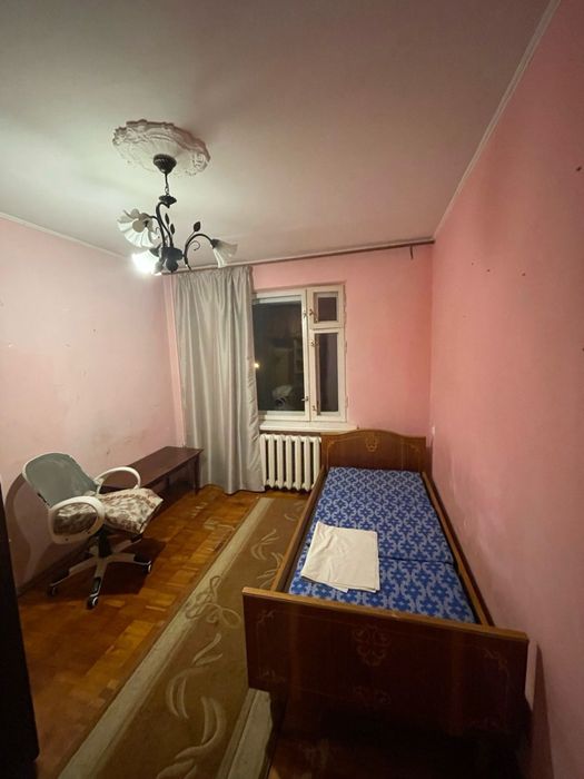 Здам кімнату в 3-ох кімнатній квартирі