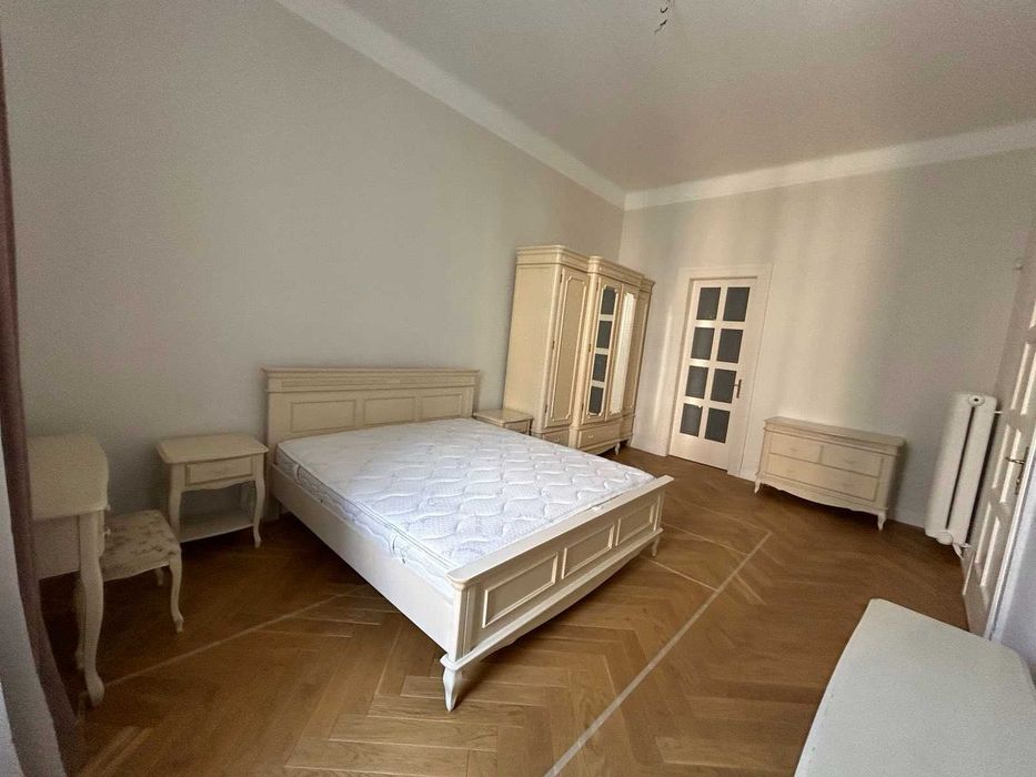 вул. Стецька-Саксаганського. Центр Львова. Світло НЕ вимикають. Оренда