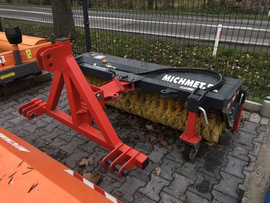 Zamiatarka do ciągnika TUZ TUR c330 c360 MTZ 1224 ciągnik szczotki 160