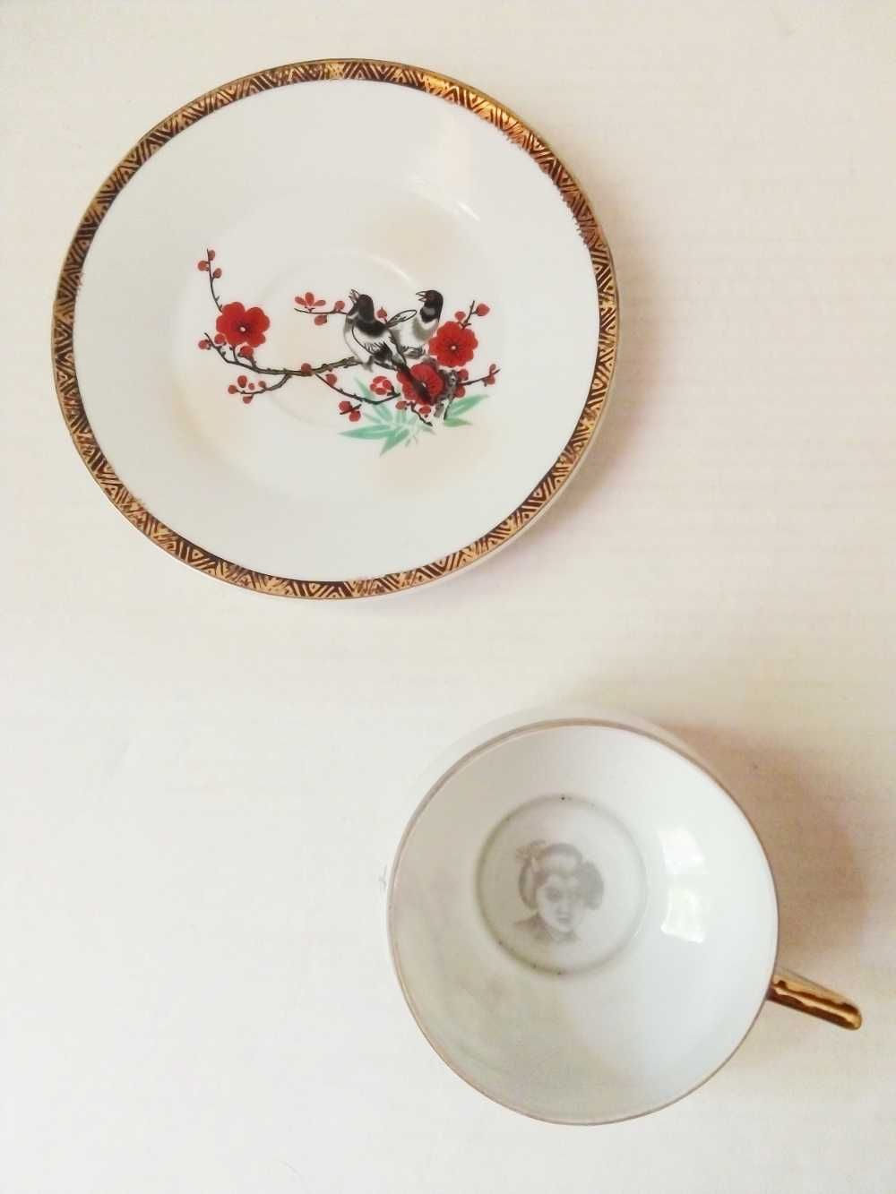 stara chińska filiżanka ze spodeczkiem porcelana vintage