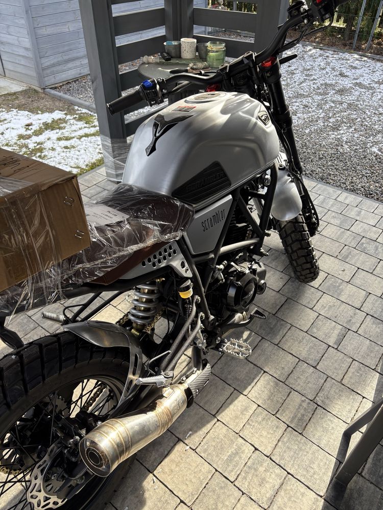 Zipp Scrambler  125