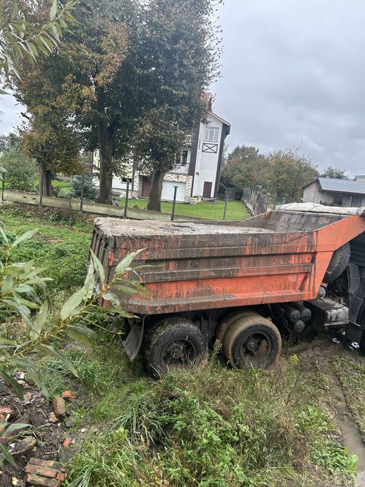 Чистка ділянок, вивіз хламу Камазами самоскидами доставка матеріалів