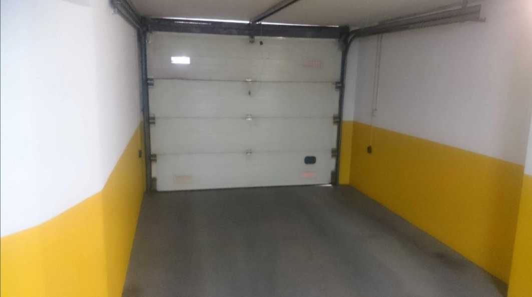 Garagem box em Setúbal