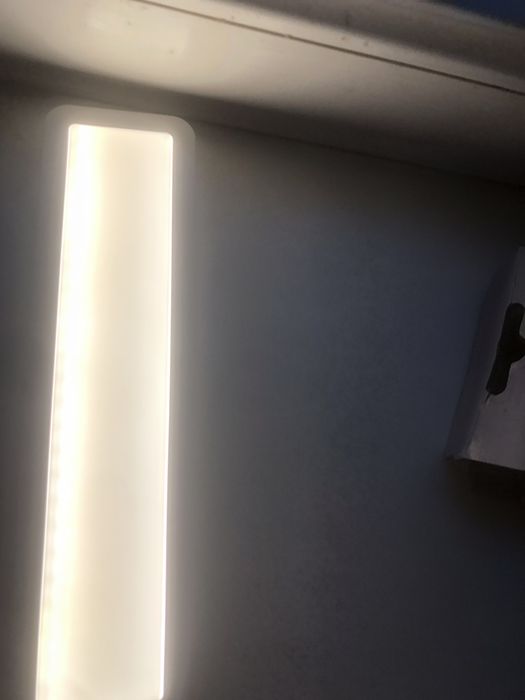 Акамуляторі лед лампи