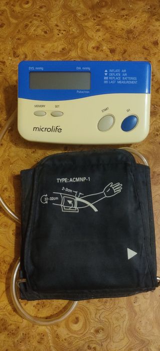 Автоматический тонометр Microlife электронный