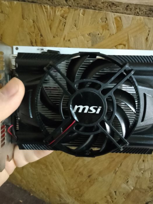 GT 730 2 GB рабочая