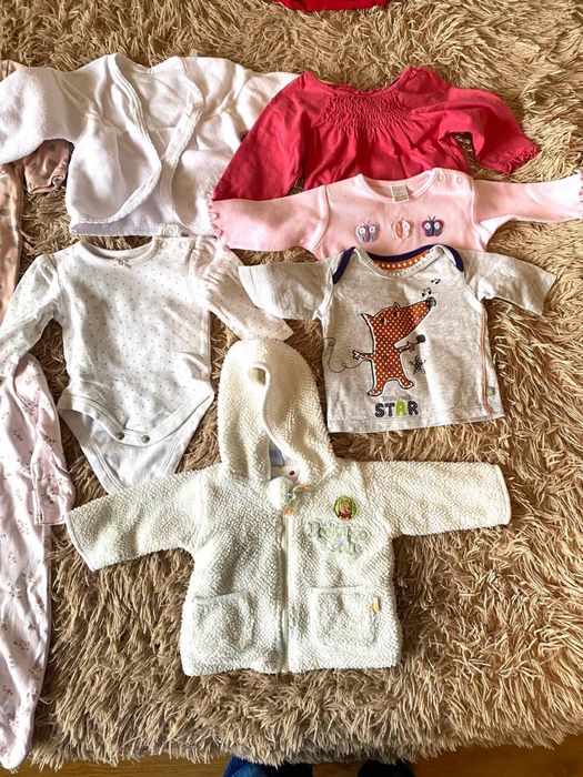 Пакет одягу 0-3 місяці чоловічки, боді, лосіни, шапки