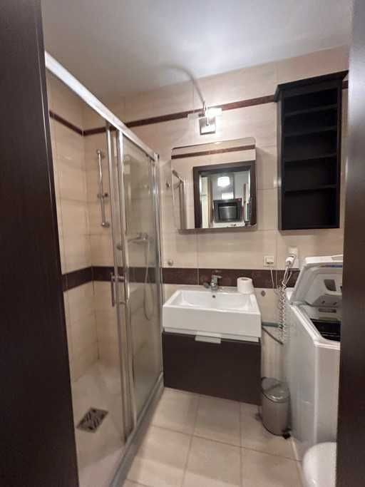 Hostel/Kwatery pracownicze–Centrum Bytomia–Komfort i doskonała lok!
