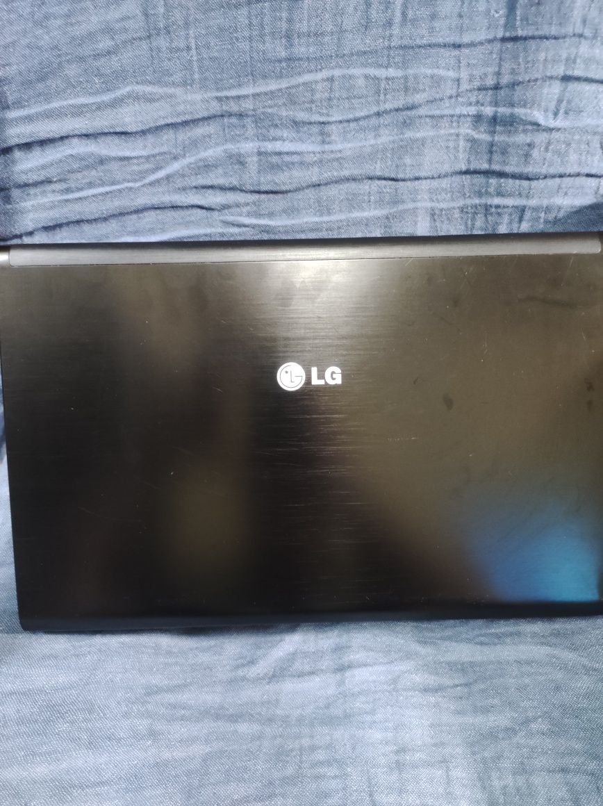 Ноутбук LG A530. I5-2430/RAM 4gb/HDD 500gb/GeForce GT555m, 1gb