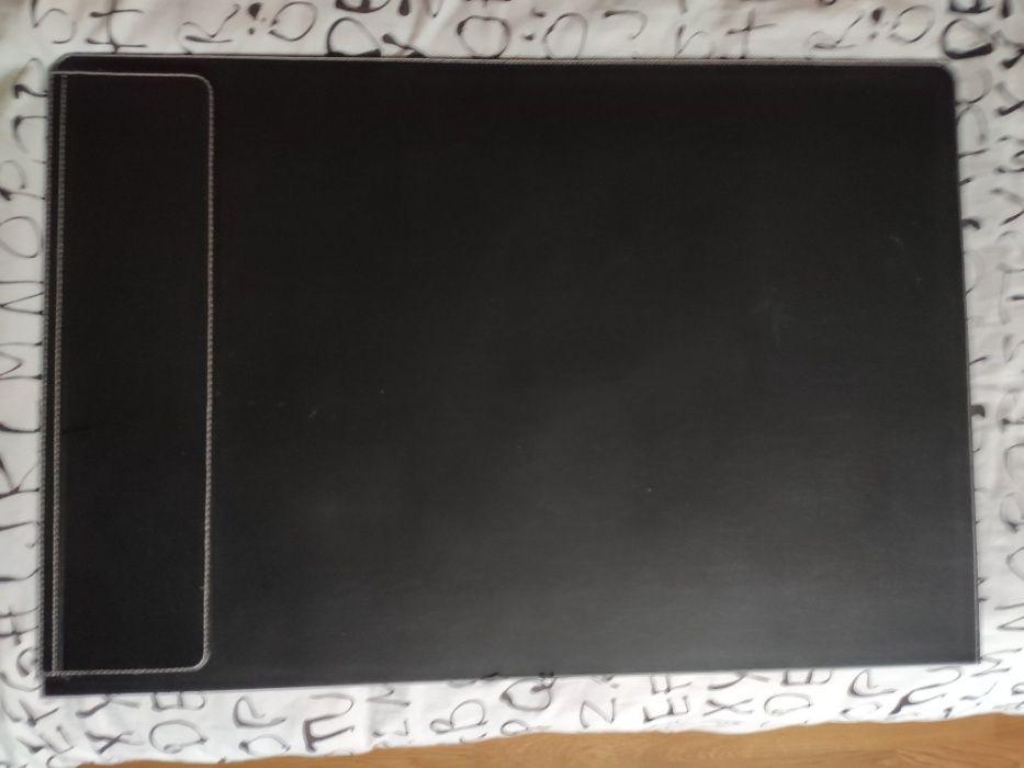Protetor para Secretária Ikea RISSLA