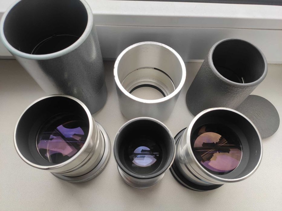 Объективы Leica Elmaron 2,8/150 mm,  Leica Hektor 2,5/100 mm.