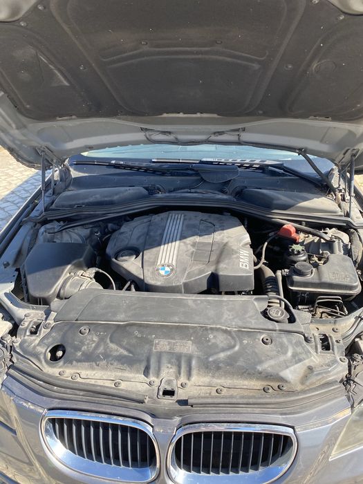 BMW Série 5 2.0D 177cv – Excelente estado, bancos em pele, 280.000km