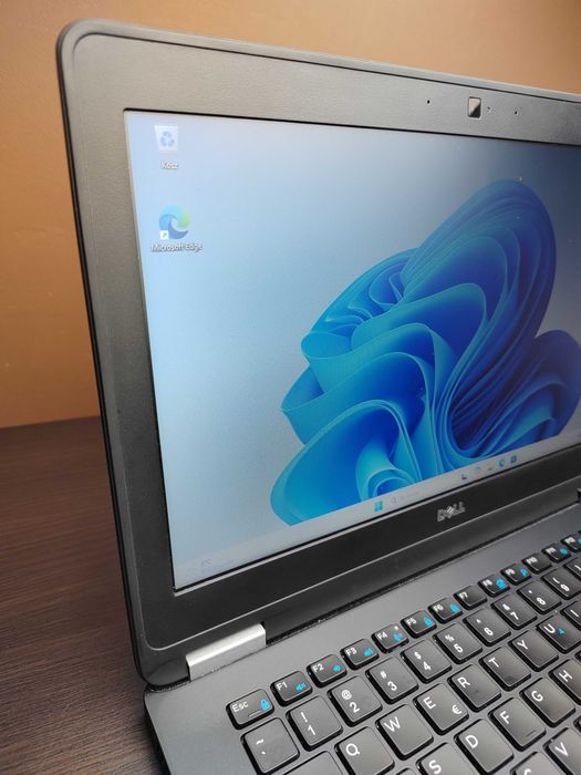 MINI LAPTOP | Dell Latitude E7270 | i3-6100U | 8GB | 256SSD | Win11