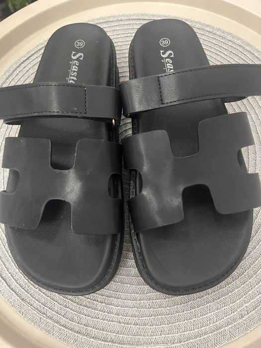 Шльопки чорні,стан нових