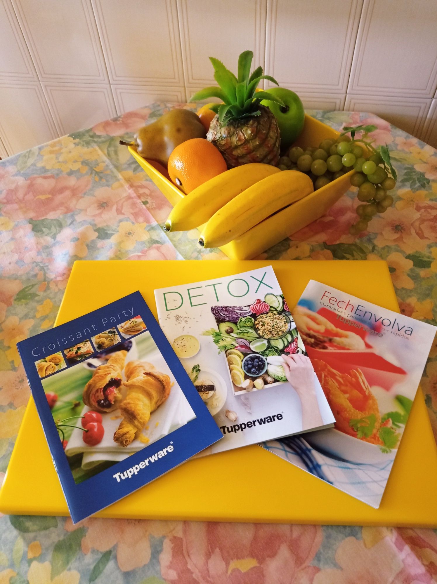 Livros de receitas e dicas Tupperware