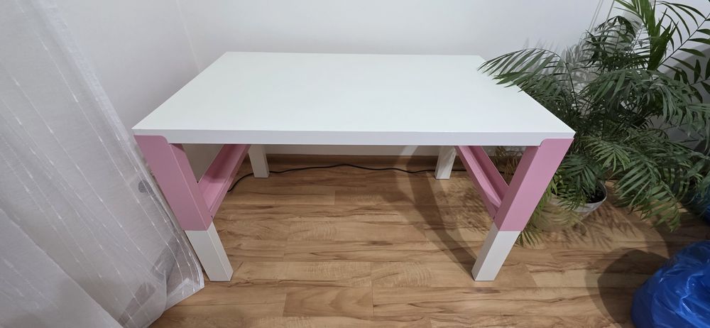 Stolik dziecięcy Ikea