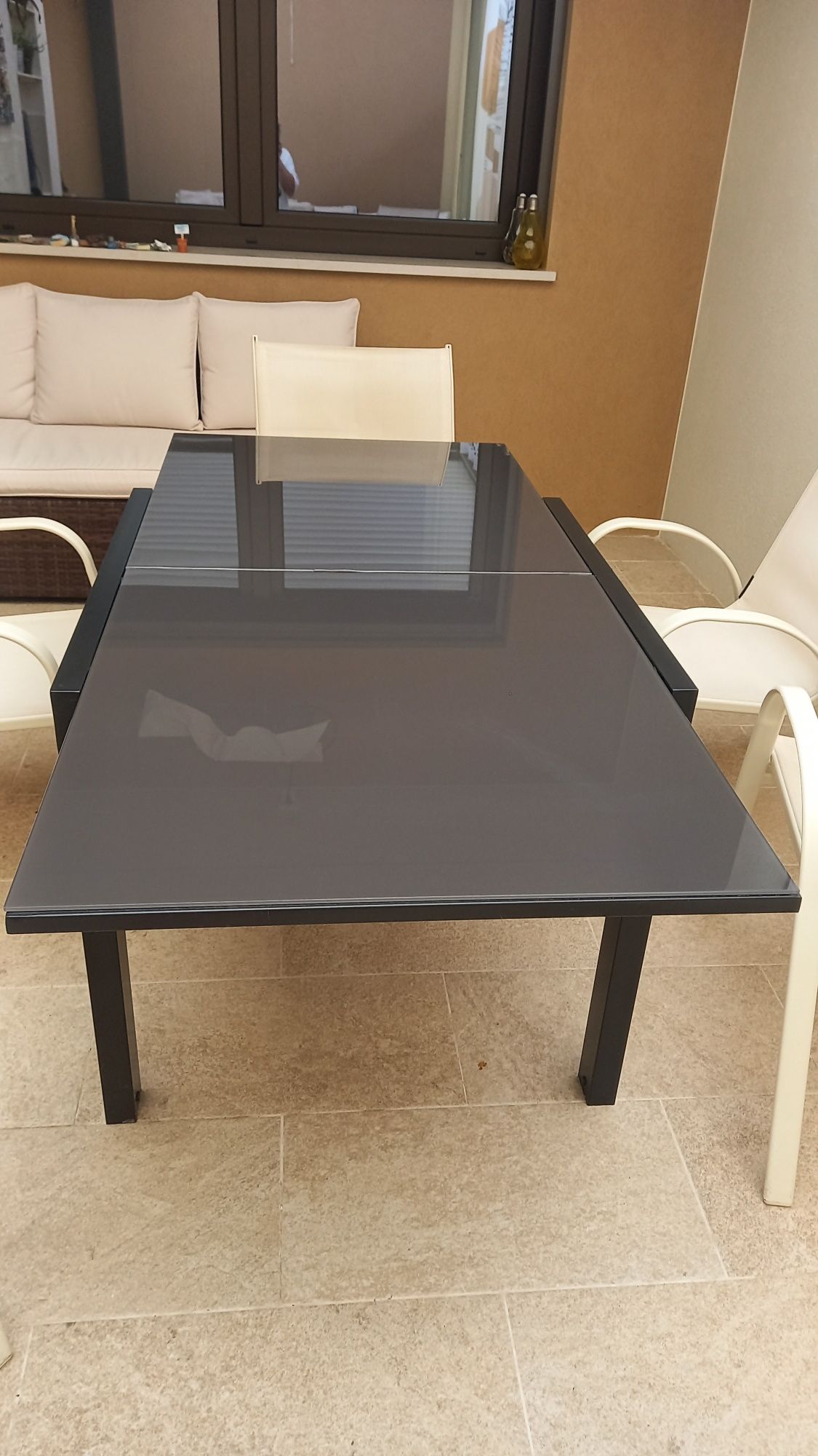 Mesa extensivel com 6 cadeiras em alumínio castanho e bege de exterior
