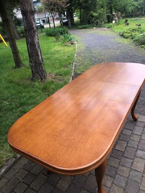 Dębowy stół , rozkładany, Długość 200, szerokość 80. wysokość 75 cm.