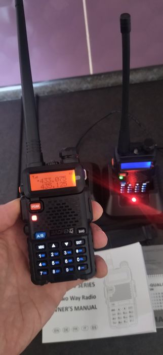 Baofeng UV-5R з додатковими антенами