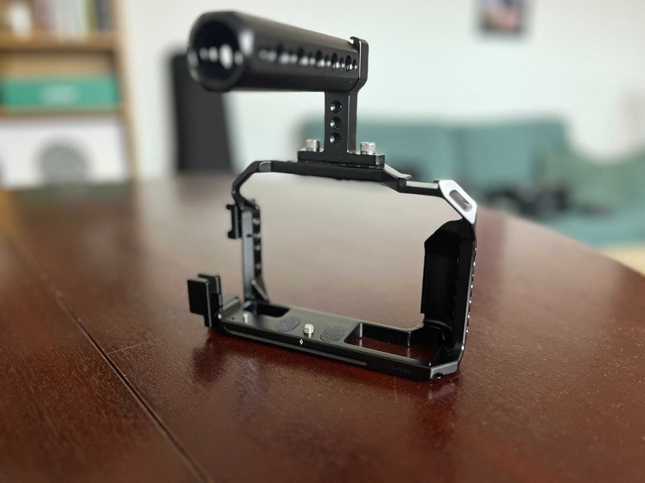 SmallRig Cage com punho para Fujifilm X-T4 como novo