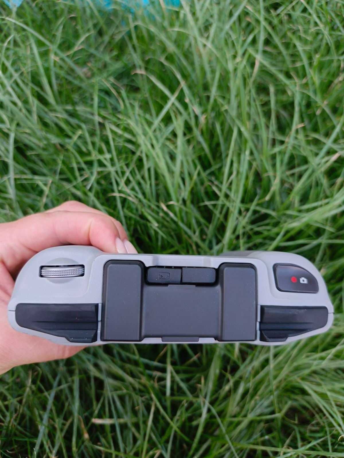 Квадрокоптер DJI Mini 4K