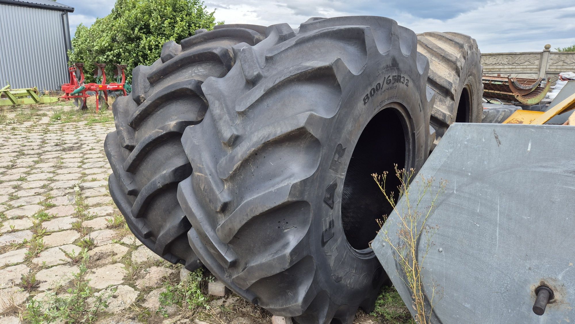 Opona kombajn goodyear 800/65R32 650/75R32