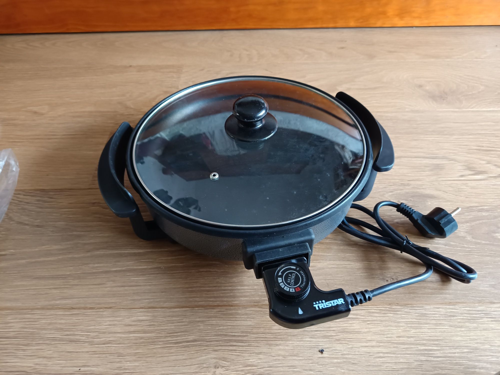 Grelhador elétrico de chapa, novo. Marca Tristar