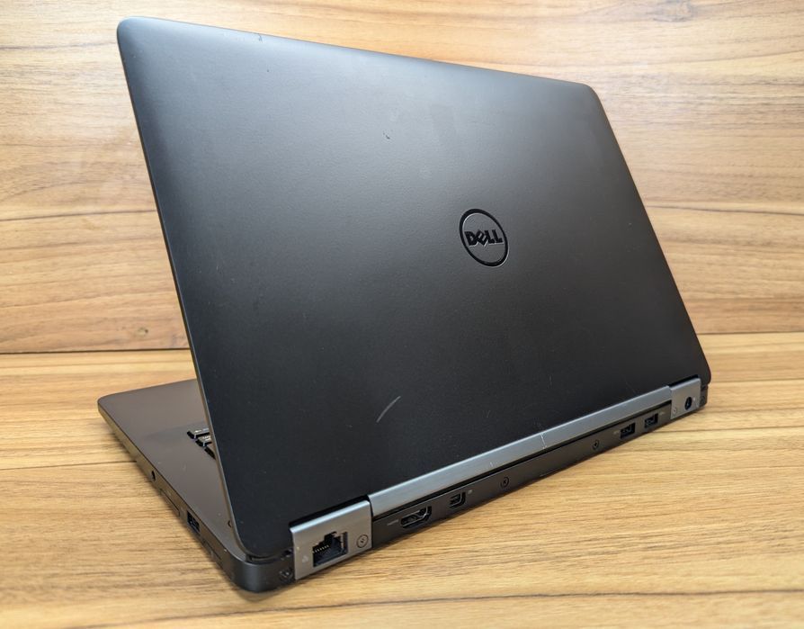 2563/Dell Latitude E7270/12,5"/Intel I7-6600U/256 GB SSD/RAM 8 GB/