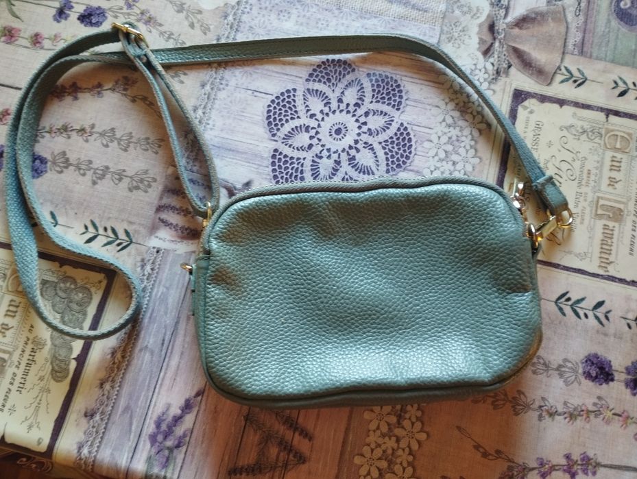 Жіноча сумочка  натуральна шкіра 3 відділення