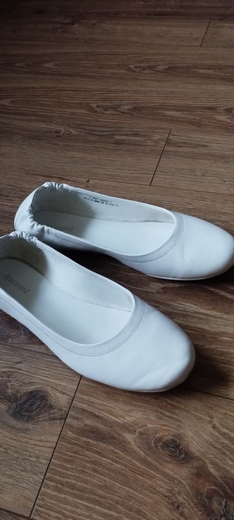 Buty na komunię rozm. 35