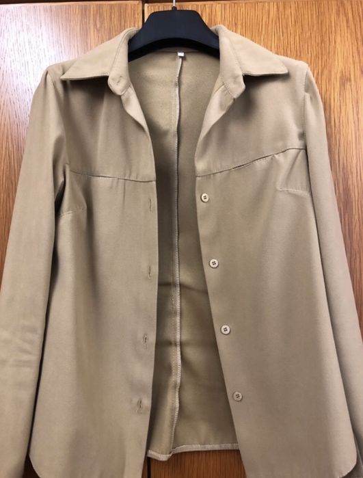 Casaco camisa bege