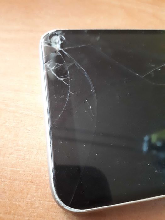 Смартфон Samsung Galaxy J8 J810F 2018 3/32GB Black