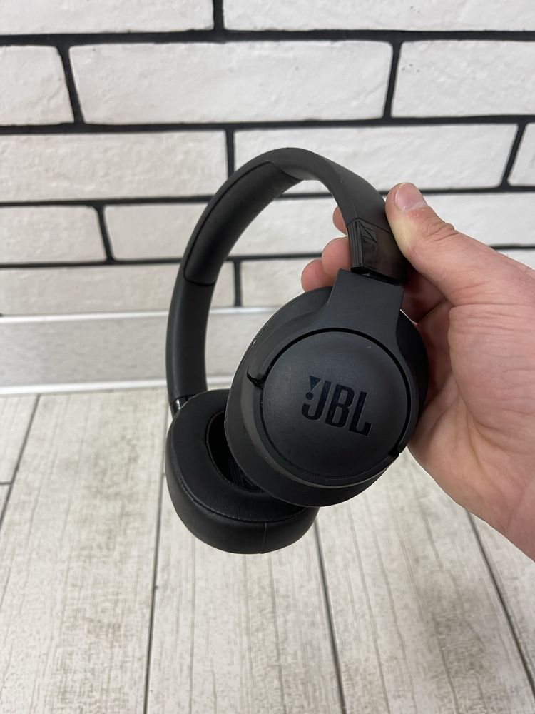 Навушники накладні JBL Tune 720BT Black  JBLT720BTBLK