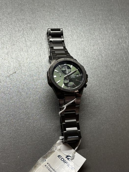 Чоловічий годинник Casio Edifice EFV-640DC-3AVUEF.