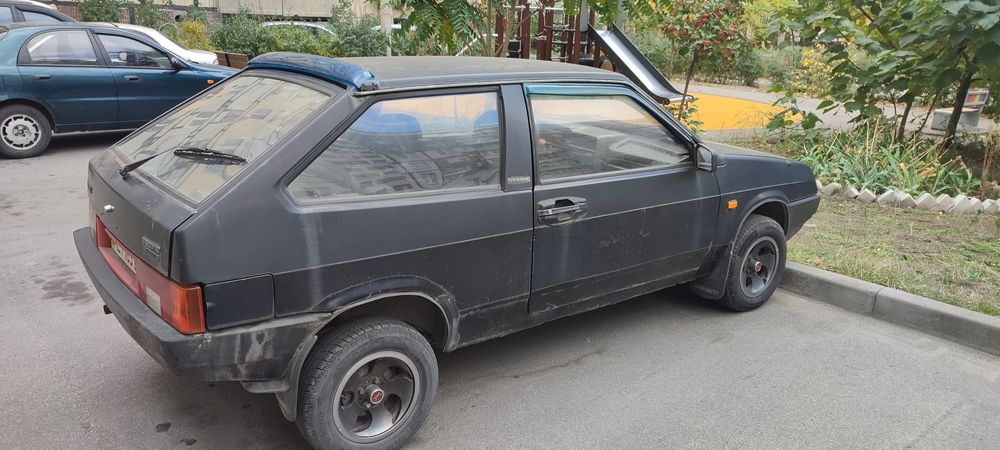 Ваз 21083 1993 года , на ходу.