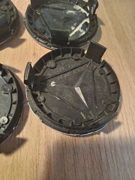 Dekle kapsle felg Mercedes