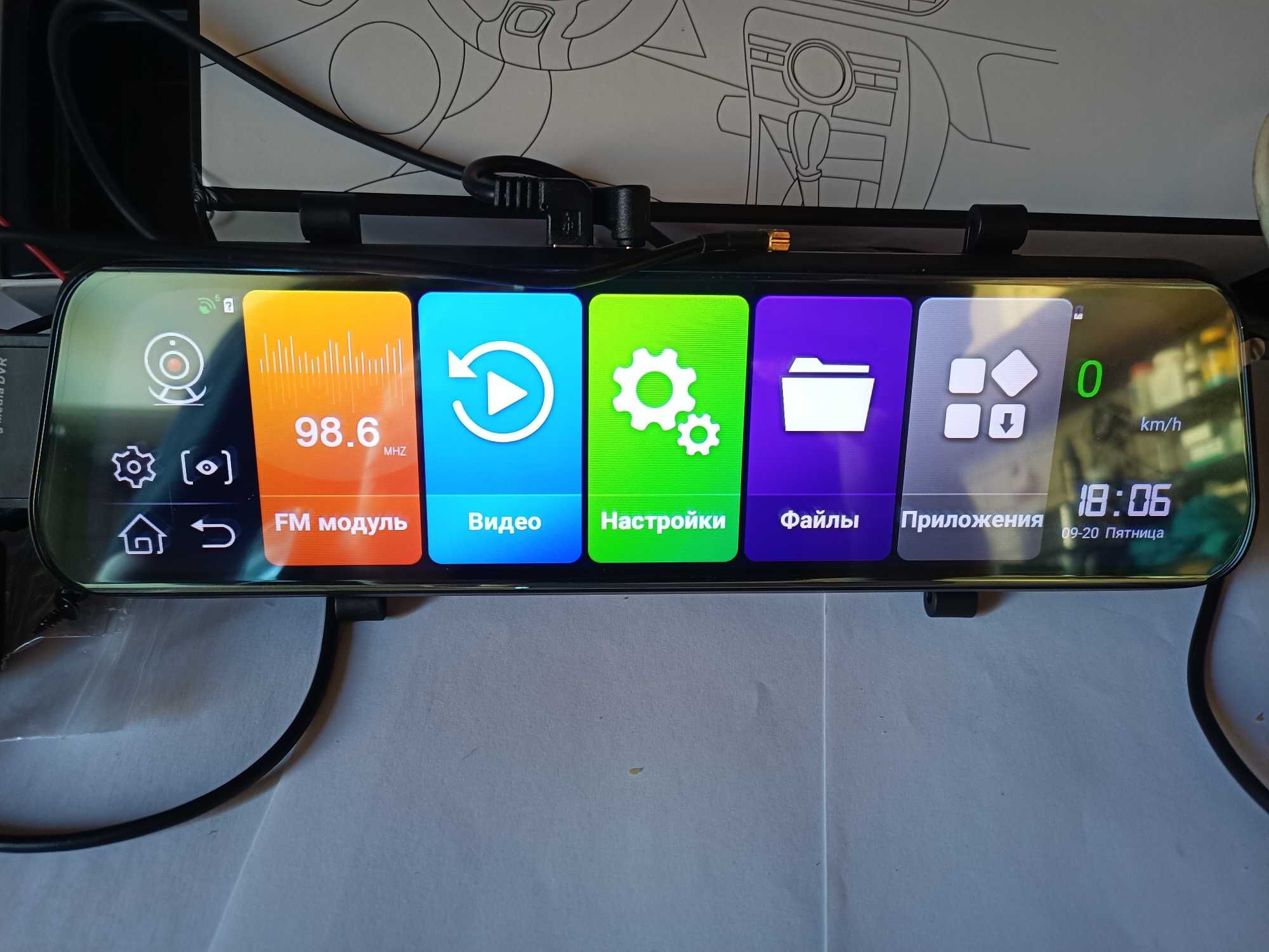 Дзеркало відеореєстратор 2/32 4G Android 8,1  2 камери GPS навігатор
