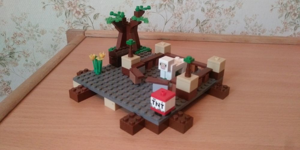 Лего конструктор в отличном состоянии