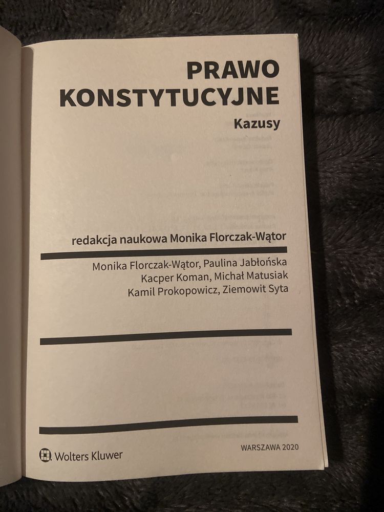 Prawo konstytucyjne- kazusy. Wolters Kluwer