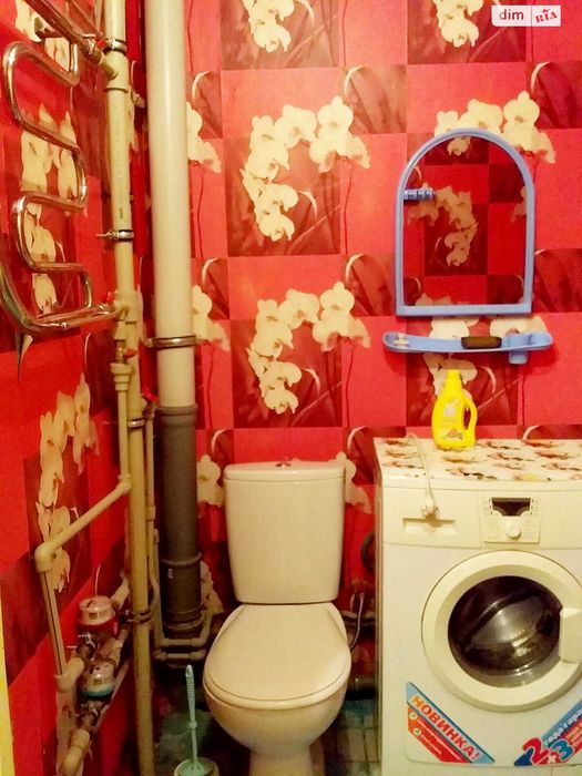 Продам 1к.улучшенку,хорошее жилое,Рогань,ул.92 бригады 48б,1\9,пл.38м2