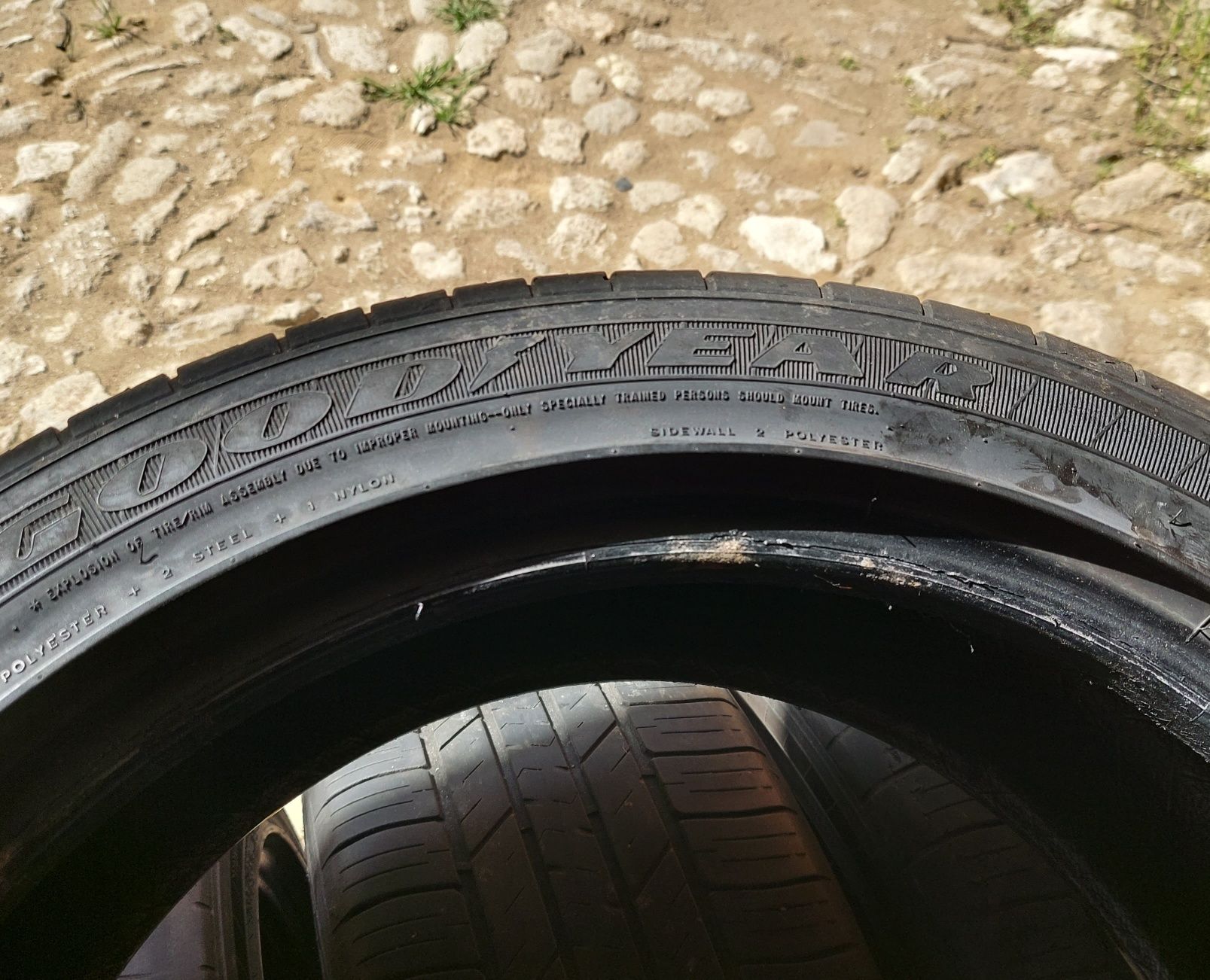 Летние шины Goodyear Eagle LS 2 - 235 45 R18