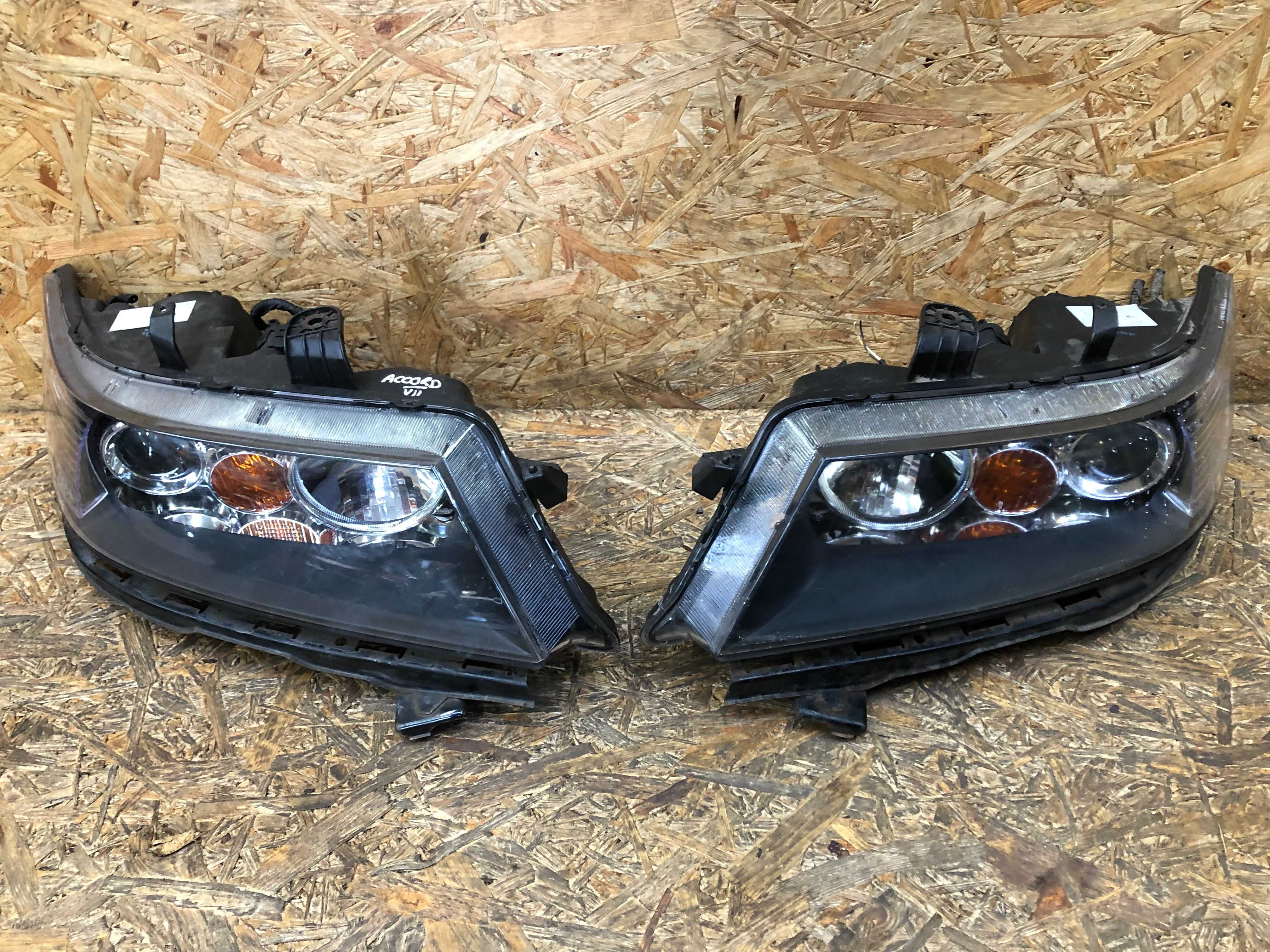 Lampa/reflektor przedni lewy prawy Honda Accord 7