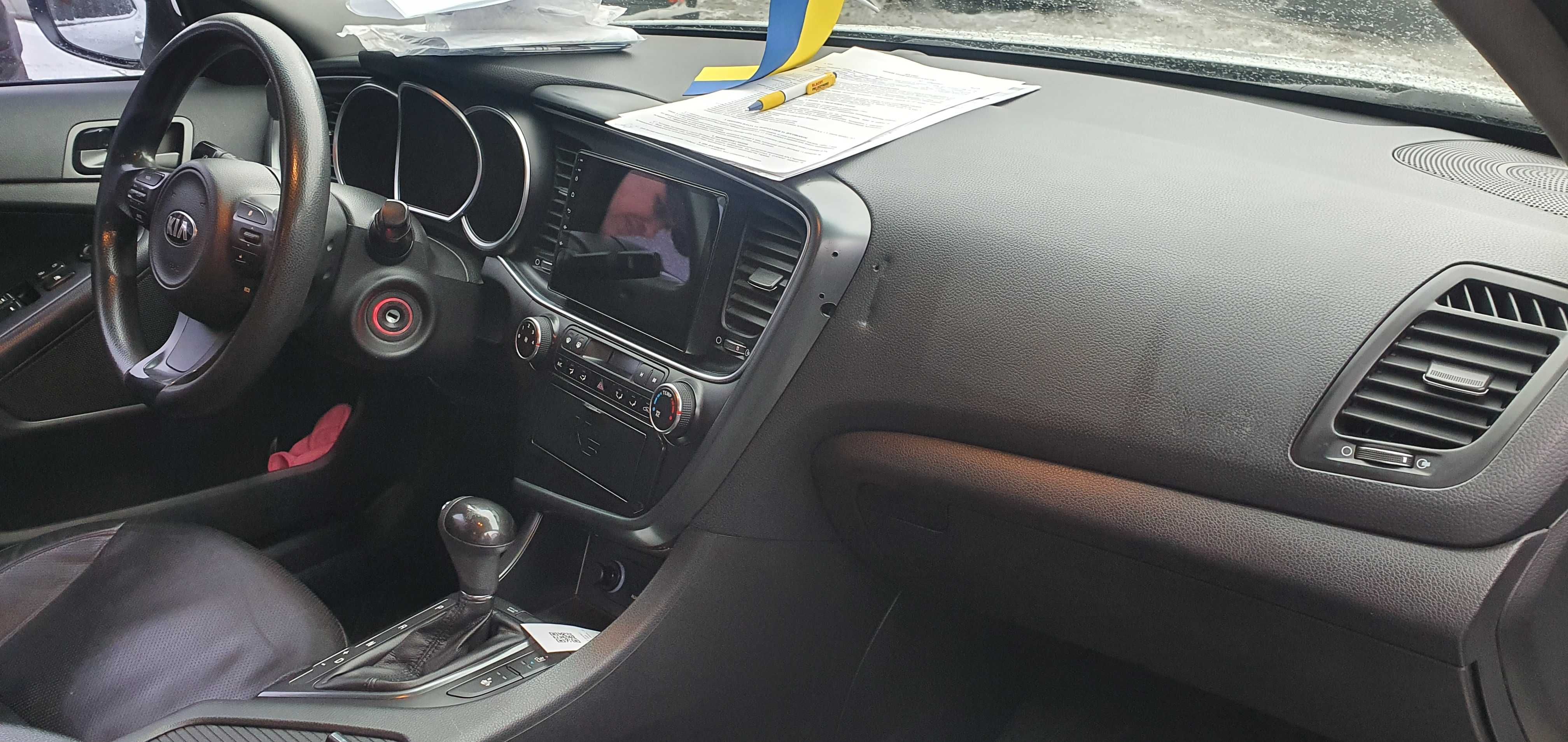 Оренда авто. KIA K5, 2014 рік, автомат, бізнес-клас. Газовий двигун