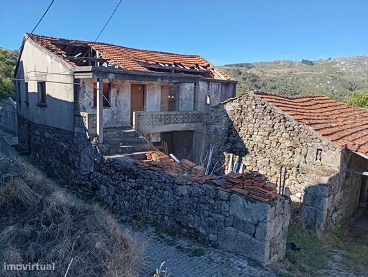 Moradia T3 para venda — Gestaçô, Porto