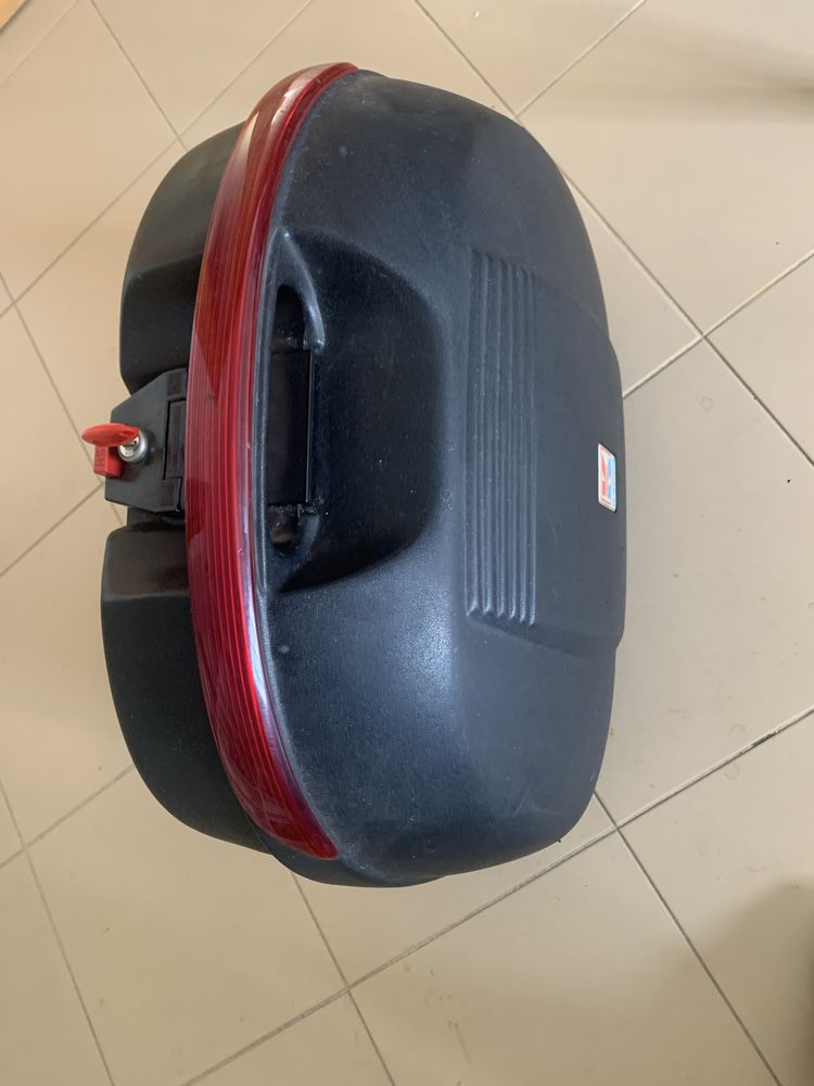 N. 2 Top case Kappa 52 litros (Maxxia ?)
