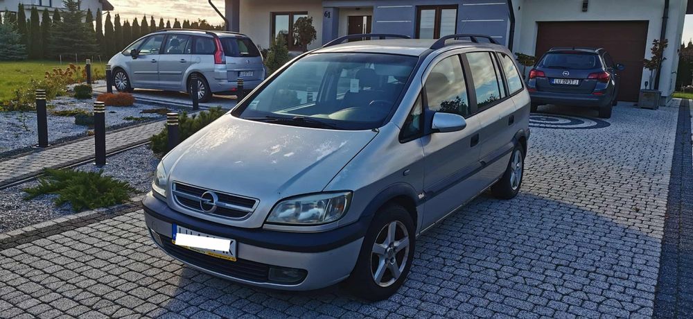 Sprzedam samochód Opel Zafira